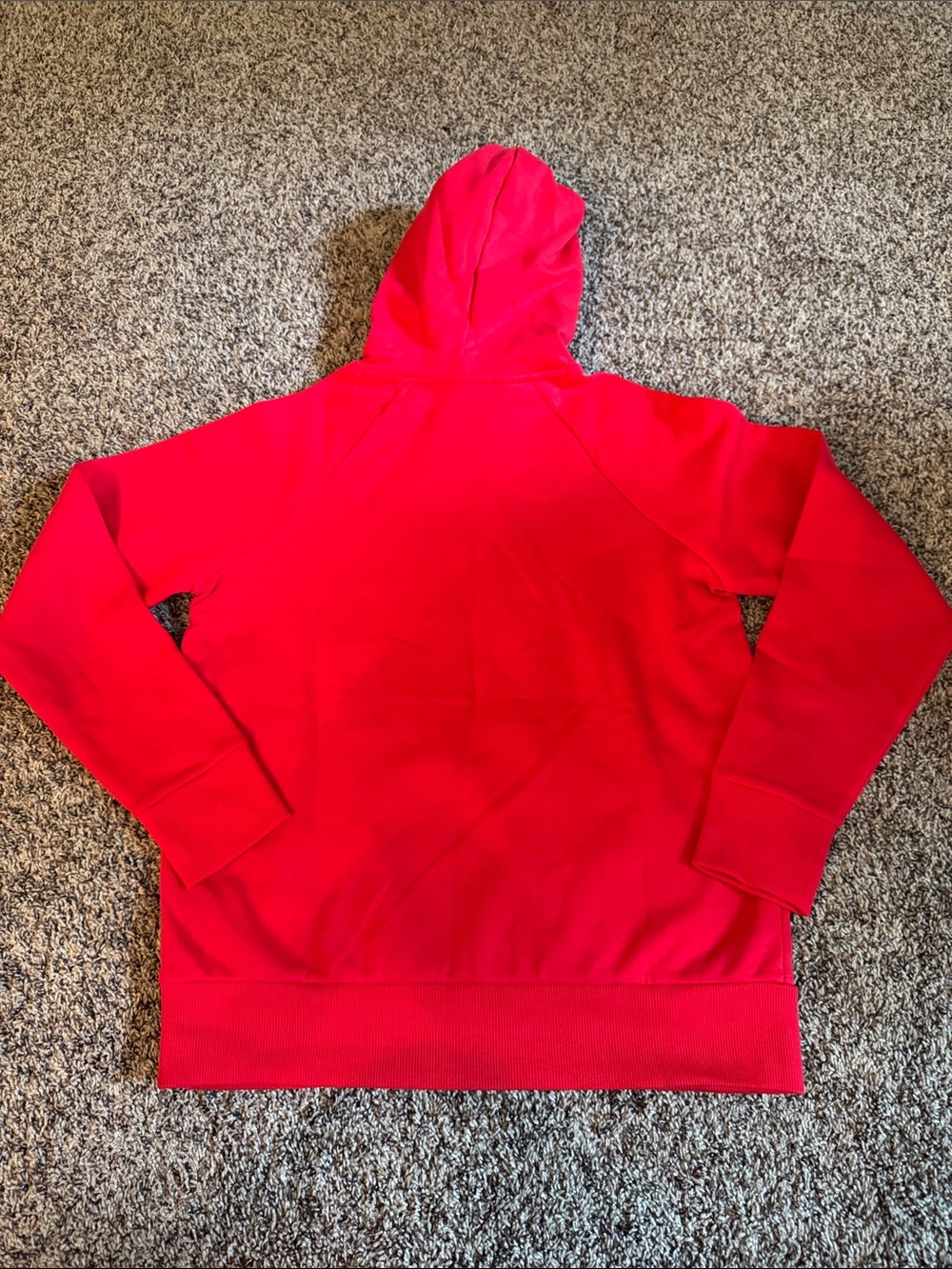 Under Armour Red & White Pullover Hoodie Bundle - Picture 8 of 8